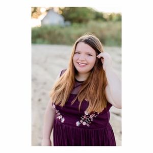 Meet your Posher, Lily